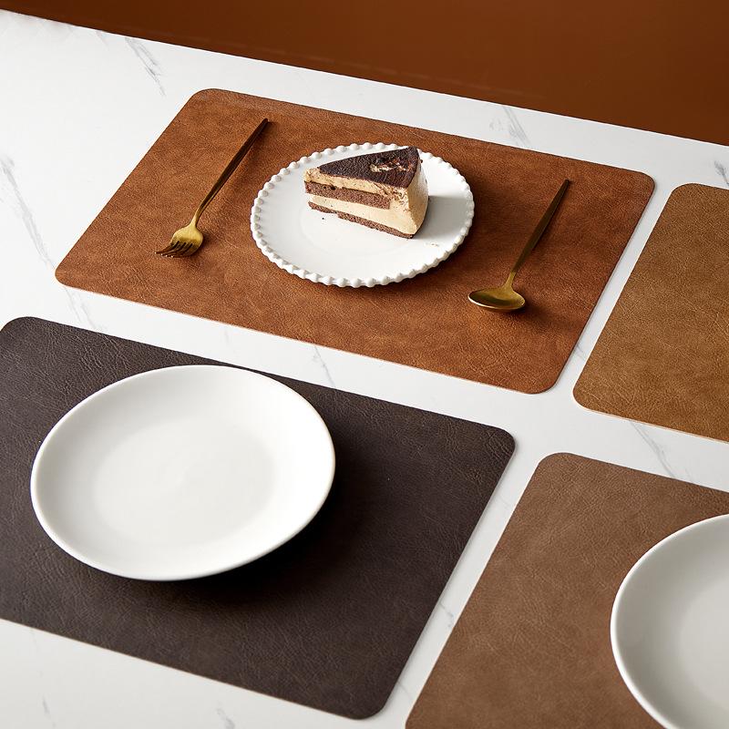 Nordischer Stil Hitzebeständige Leder-Platzmatte Tassenuntersetzer Wasserdicht und Ölabweisend Esstischmatte Westliches Restaurant Schüsseluntersetzer Untersetzer