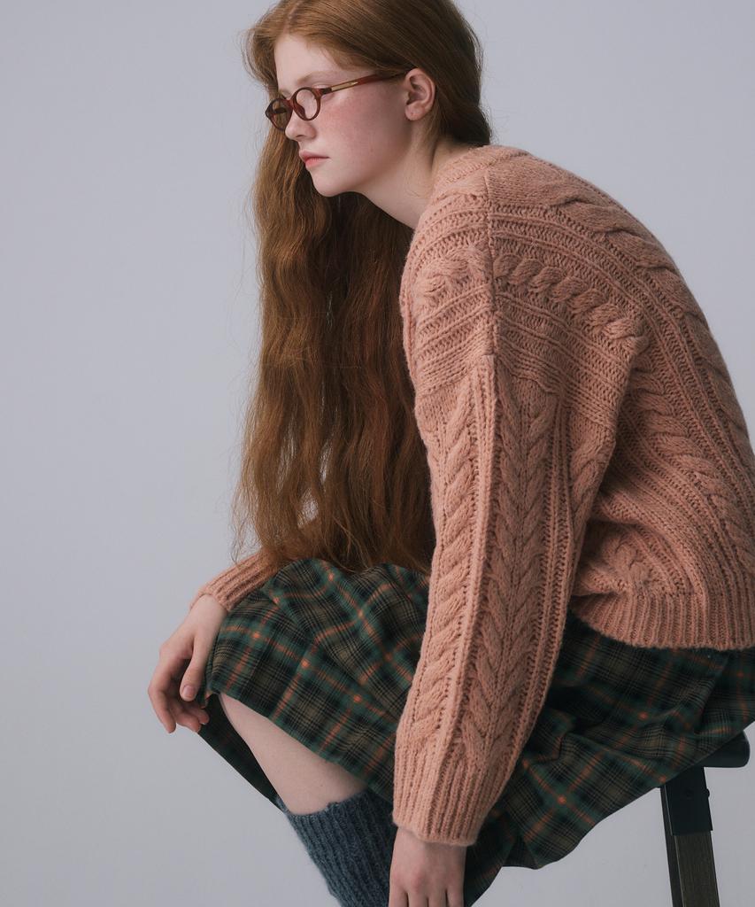 FUNFROMFUN V-Neck Cable Knit Pullover, Apricot
