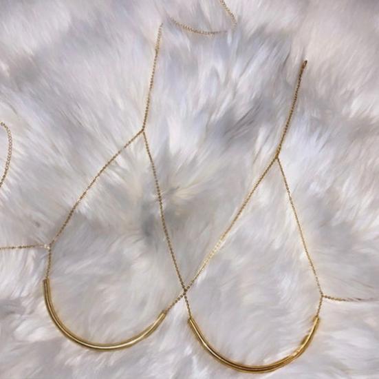 

Универсальная цепочка для тела бикини: Сексуальное украшение для поддержки груди золотой