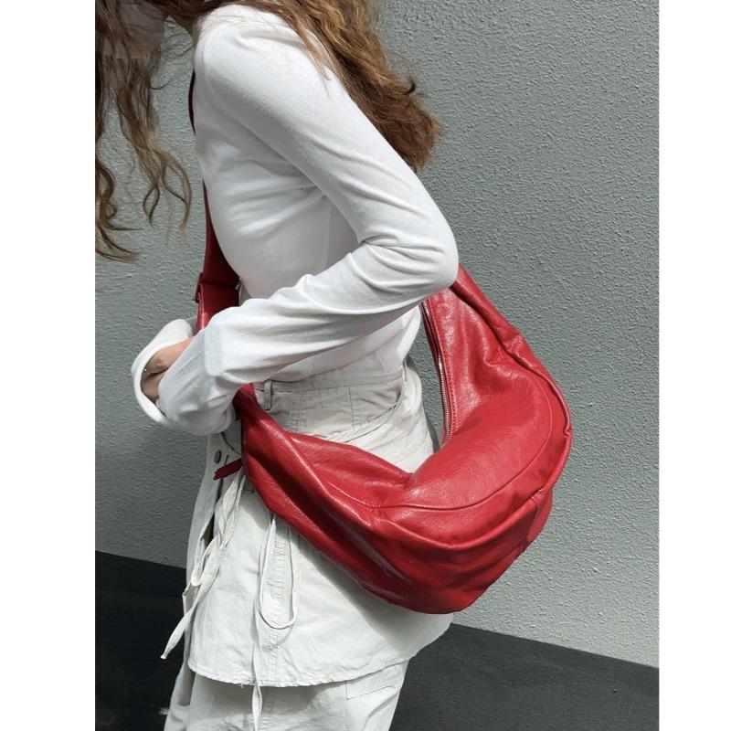 Oil Wax Skin Moon Dumpling Bag Retro Texture Crossbody Bag Underarm Single-shoulder Bag
