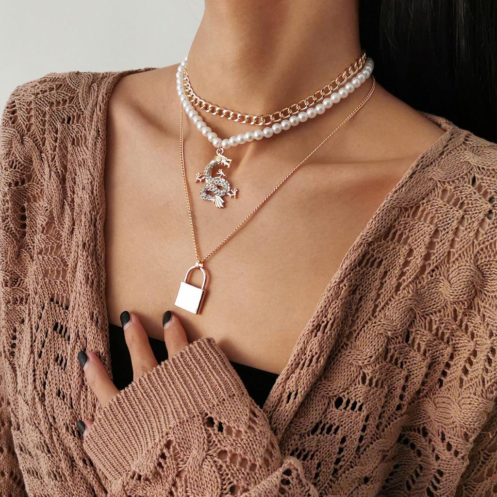 Tillbehör, Kreativa Modeelement Mångsidigt Halsband, Enkelt Retro Nyckellås Hänge Halsband Dam