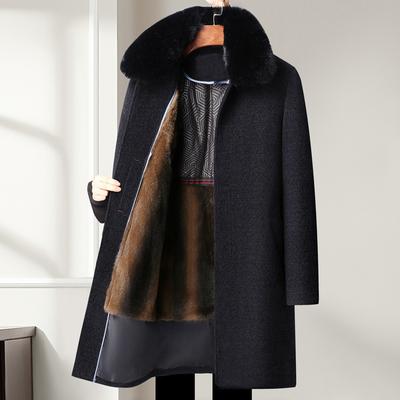 Mittellange und lange Chenille-Fleece-Innenjacke mit Revers für Männer und Frauen mittleren und älteren Alters