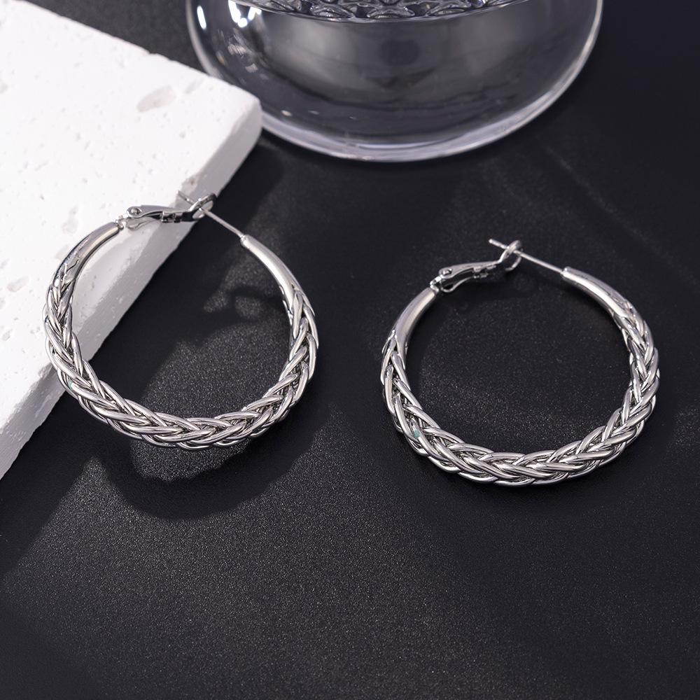 Versatile Non-Fading Brass Hoop Earrings - Timeless Round Design
