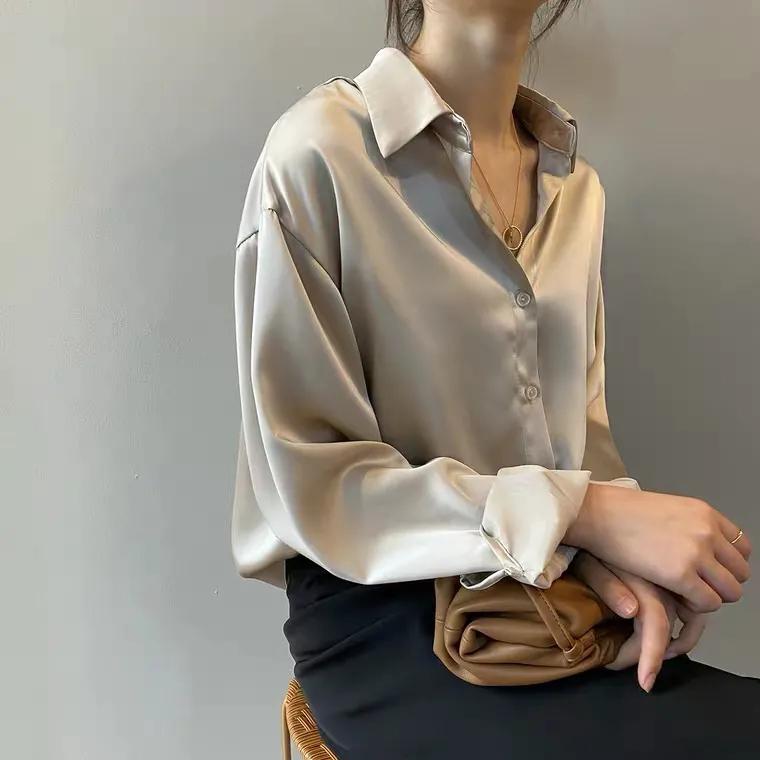 Women's Spring and Autumn Solid Color Buttons Tops Ladies Long-sleeved Lapel Commuter Shirt