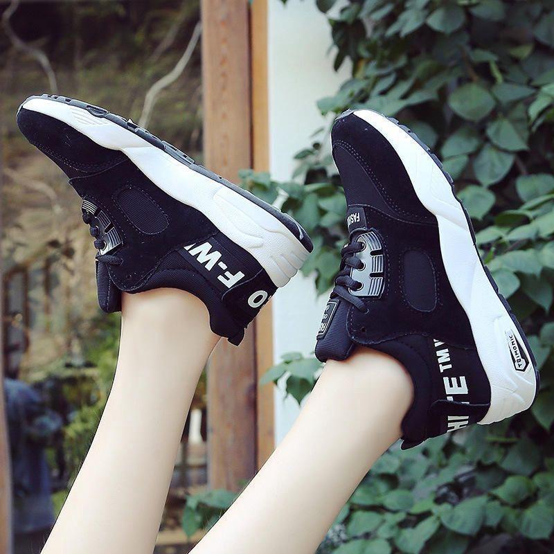 Casual Outdoor Women Spring Breathable Light Running Shoes Trainers Students
