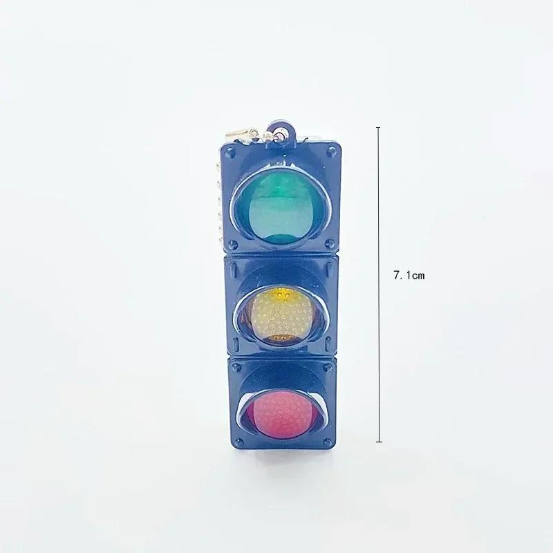 3D Traffic Light Key Chain Red And Green Lights Keychain Car Key Chain Gifts For Car Styling Hanging Decoration