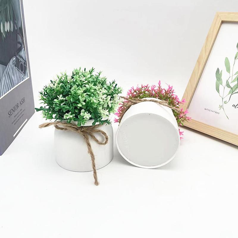 Kunststoff Veronicastrum Caulopterum Blumentopf mit Seil Schmetterlingsbindung für Heimdekoration und Gartendekoration
