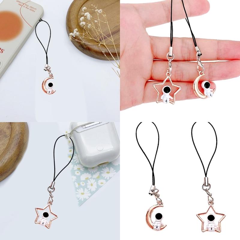 Fashionable Couples Key Rings Moon/Star Astronaut Keychain Stylish Bag Accessory