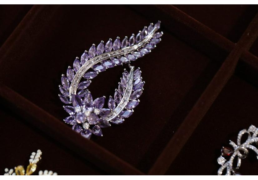 Bo Xin Yun Crystal Pearl Wheat Ear Brooch - Elegant Lapel Pin for Suits