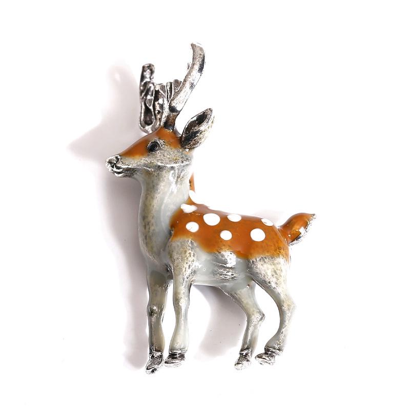 

Мультяшная брошь в виде пятнистого оленя: Защитная булавка и аксессуар для пальто