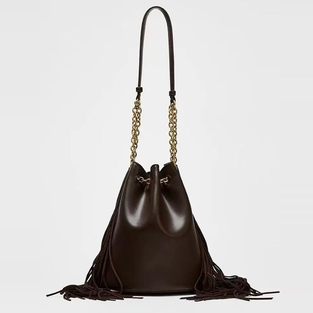 Fashion Long Tassel Bucket Bag Luxury Designer Handbag and Purses Chains Drawstring Shoulder Bag Soft PU Leather Sling Bags