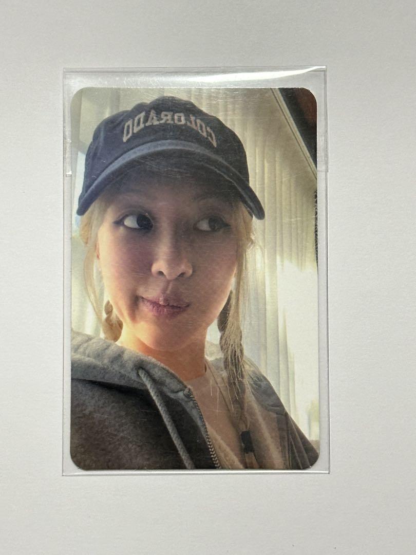 

[USED] ROSE Rosé Rosie BLACKPINK APT Yeti Trading Card