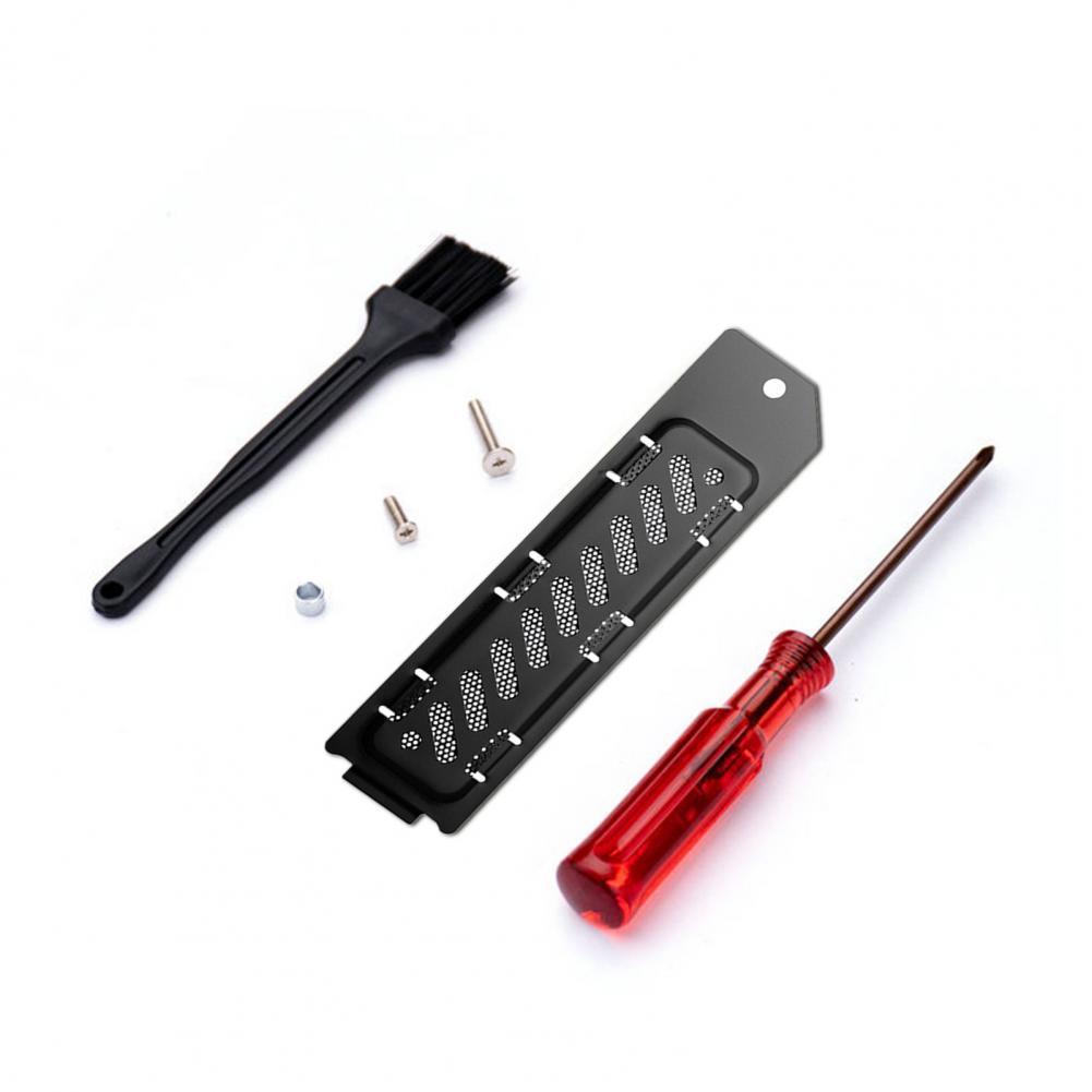 Metall-Staubschutz Ps5 Slim M.2 SSD-Kühlkörper Erweiterungssteckplatz Staubschutz mit atmungsaktivem Loch Aluminiumlegierung 2280 SSD-Kühler Wärme