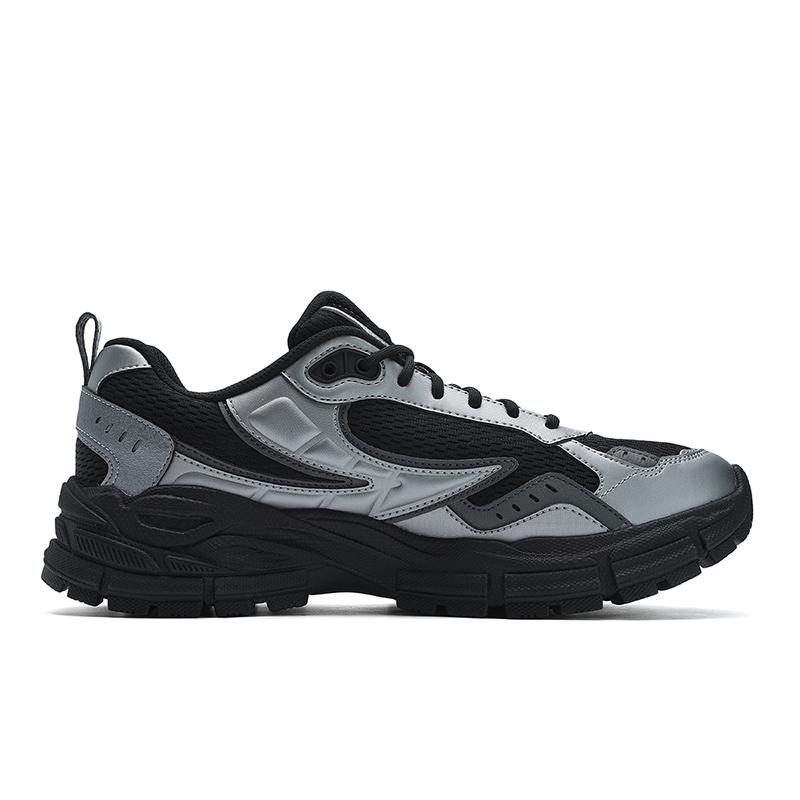 FILA Blade Casual Fashion Comfortable Personality Leisure Wear Men Sneaker Black Silver F12M512101FBK