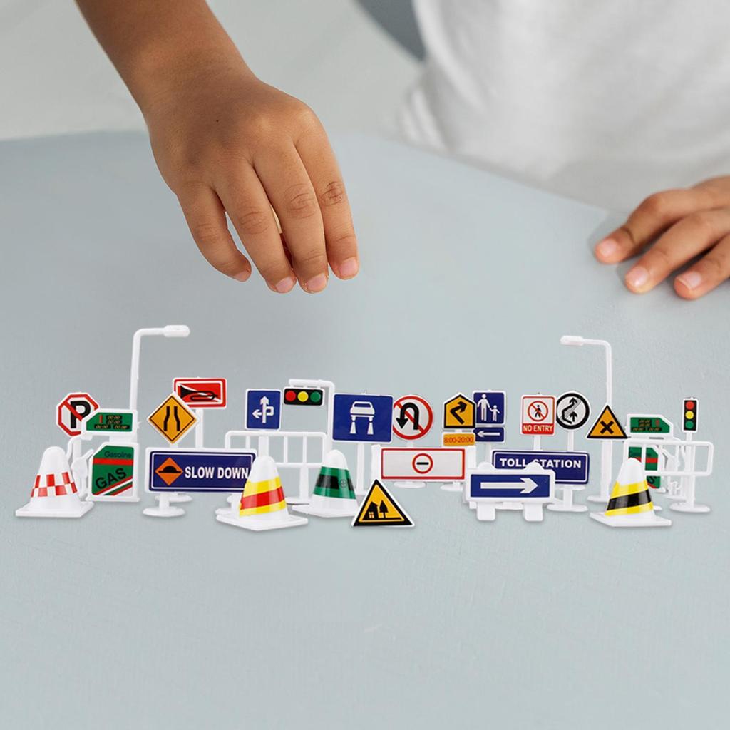 28Pcs 1:64 Scale Street Road Signs Playset S Scale Train Railway Sand Table Layout Decoration Diorama Scenery Model Decoration