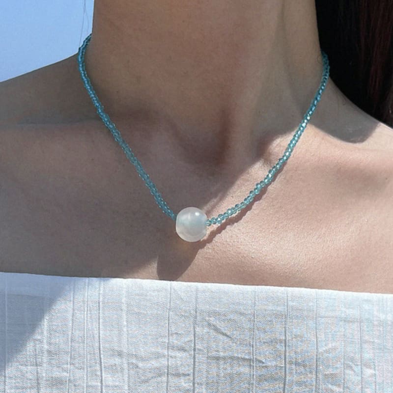 DEFINE OTHER STONE Glass Beads Necklace (Sky)