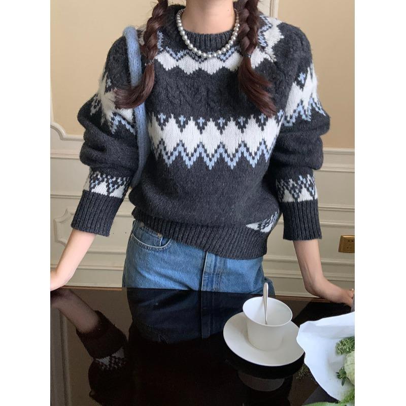 Retro jacquard contrasting sweater women's 1011 autumn and winter new round neck warm and lazy design knitted top