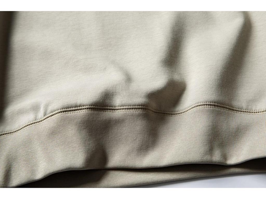 RUIIENRS x NEOISM 2025 Winter High-Neck Velvet Sweatshirt W25603