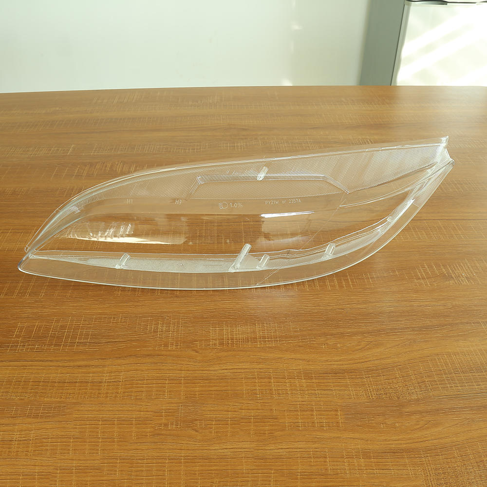 Odolný kryt čočky světlometu pro Mazdu Transparent Shell Zaručená ochrana předních světlometů nejvyšší kvality pro Mazda 6 2003-2008