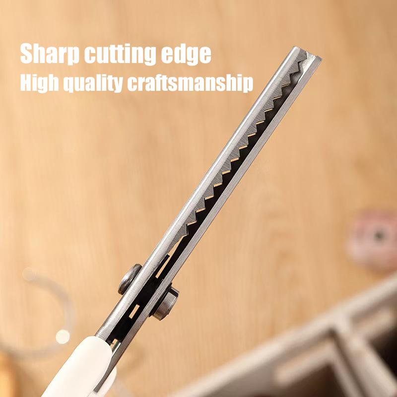 Spitze geschnitten Zackenschnitt Schneiderzuschnitt Edelstahl handgeschnitten Nähschere DIY essentielle Nähwerkzeuge