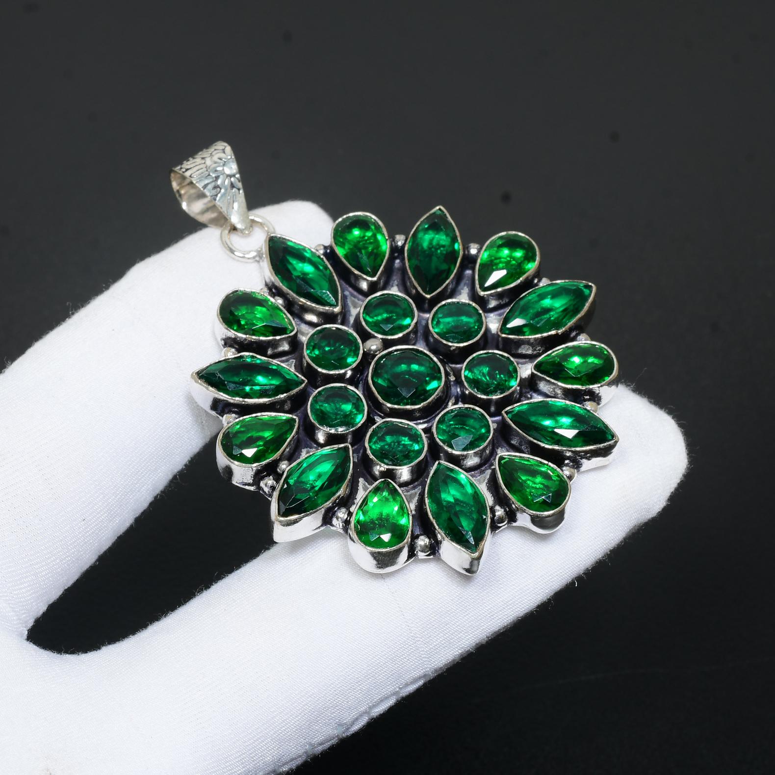 

Драгоценный камень из черного шпинеля, подвеска из стерлингового серебра 925 пробы ручной работы, подвеска с цветочным дизайном из черной шпинели, ювелирные изделия из черной шпинели для подарков 2.17 зелёный