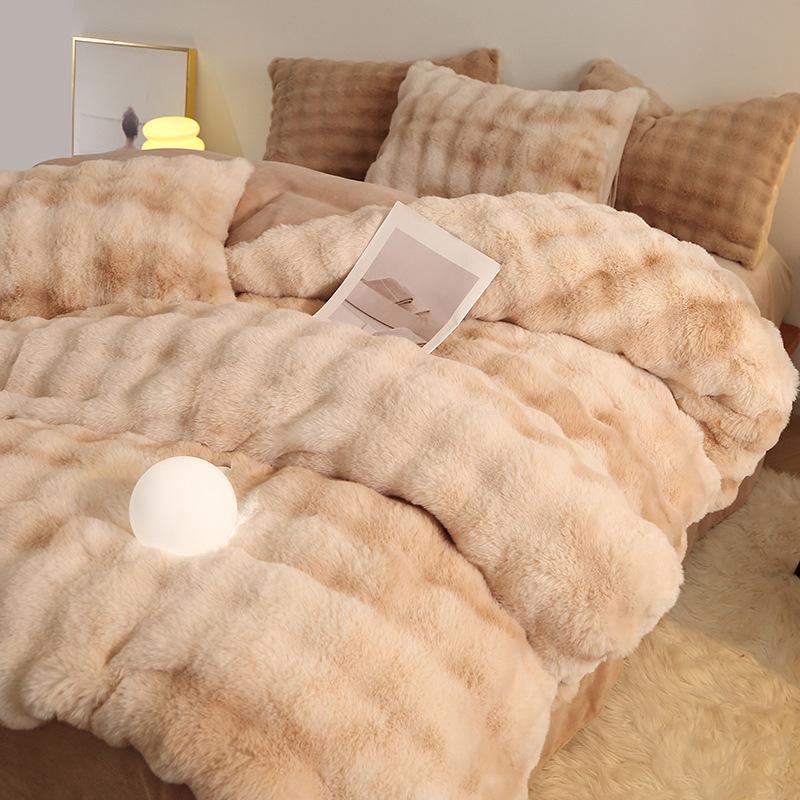 Premium Winter Rabbit Fur Plush Four-Piece Set: Thickened Coral Fleece & Milk Velvet Duvet Cover with Faux Fur Three-Piece Bed Sheet Set.