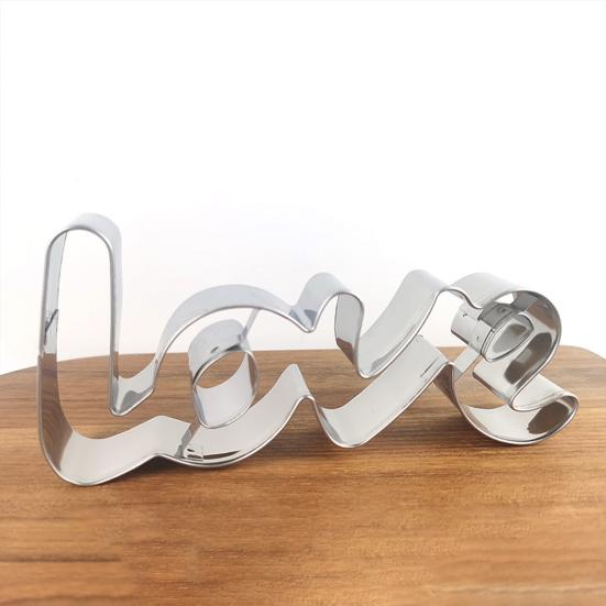 Biscuit Cutter Love Letter Shape Heat-Resistant Washable Easy To Demold Labor-saving Birthday Cake Cutter for Kitchen