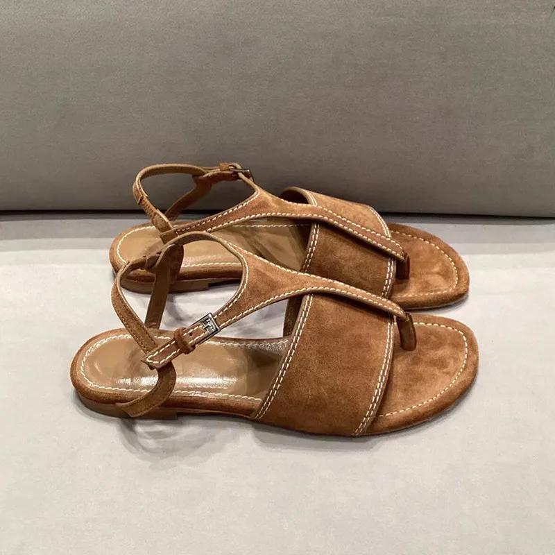 Fashion Faux Suede Clip Toe Flat Sandals Women 2025 Summer Ankle-Wrap Roman Flat Shoes Luxury Metal Buckle Strap Women Slippers