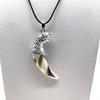 Fashion Brave Men's Pendant Necklace Vintage Bronze Wolf Tooth Alloy Pendant Necklace Fashion Choker Jewelry