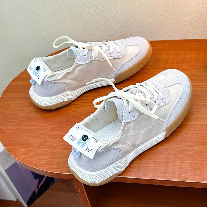 

Спортивные беговые повседневные танцевальные немецкие тренировочные туфли женские летние дышащие эластичные туфли Forrest Gump женские 40 бежевый