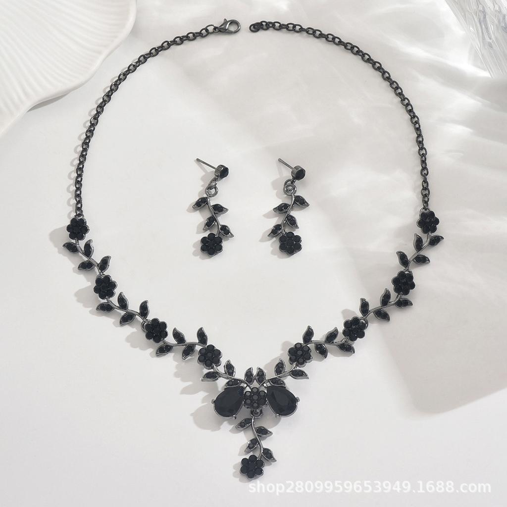 Alloy Rhinestone Wedding Necklace Earrings Bridal Wedding Accessories Banquet Ladies Jewelry