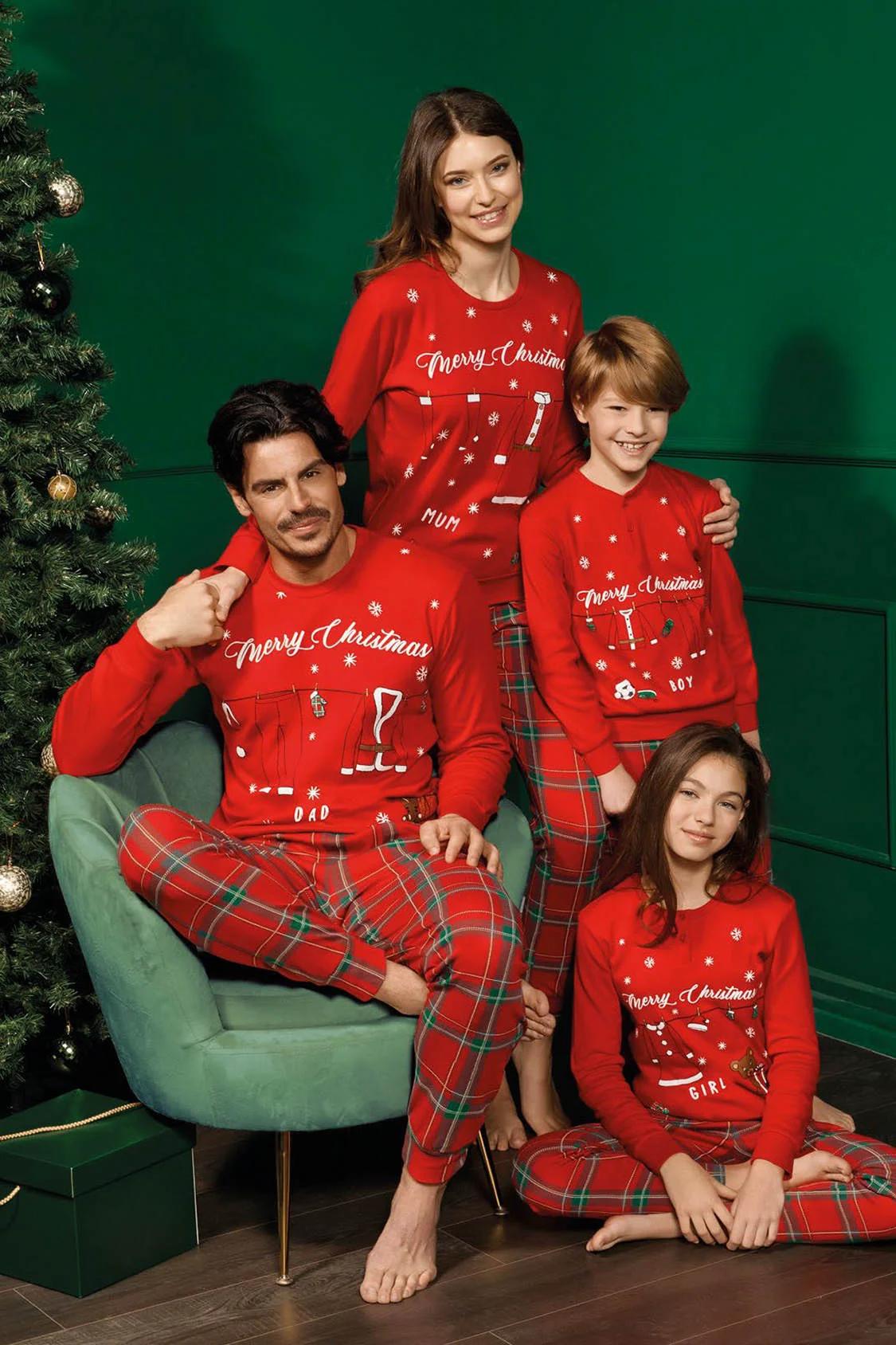 

Комплект: джемпер и брюки Enrico Coveri (82571) 52(XL) різнокольорові кольору