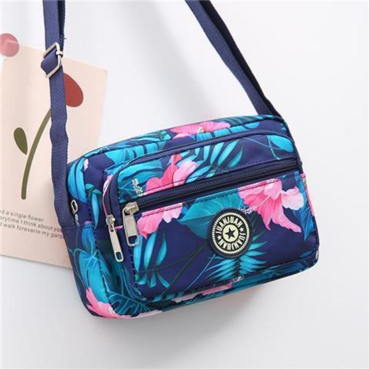 Korean Version Women's Shoulder Bag Sports and Leisure Bag Nylon Canvas Bag Multifunctional Crossbody Bag