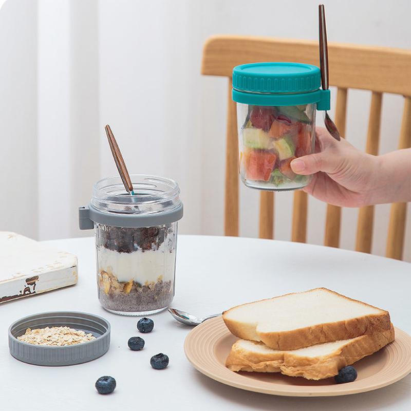 Beholder for havregrøt over natten med lokk og skje Bærbar frokost Havregryn Korn Nøtter Yoghurtkopp 350ML Fruktsalat Matoppbevaringsboks