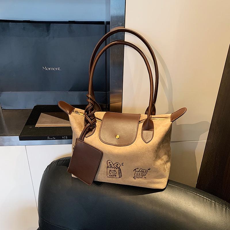 

2025 Women s Large Capacity Leather Tote and Shoulder Handbags for Autumn/Winter