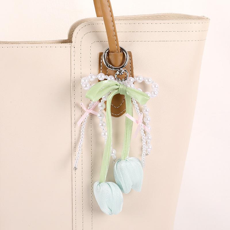 Chic Pearl Tulip Keychain for Women Bag Charm Pendant Unique Jewelry Gift for Anniversary Celebration