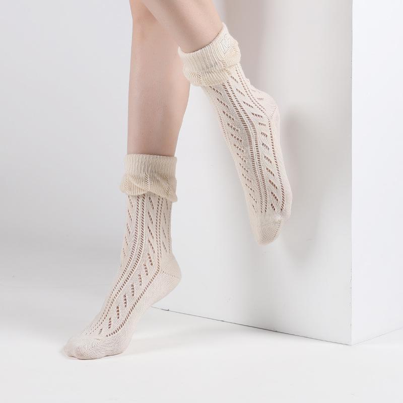 MEIKAN Women's Black & White Mesh Cotton Mid-Tube Spring/Summer Socks