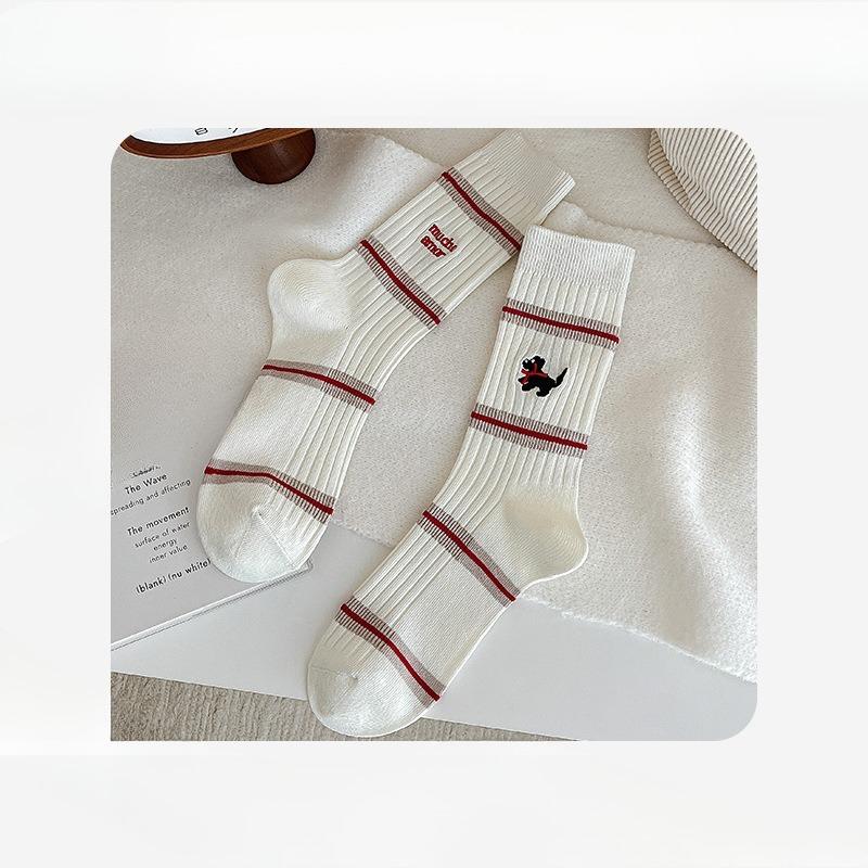 Female Autumn and Winter All Match Stripe Embroidery Cute Puppy Tube Pile Socks
