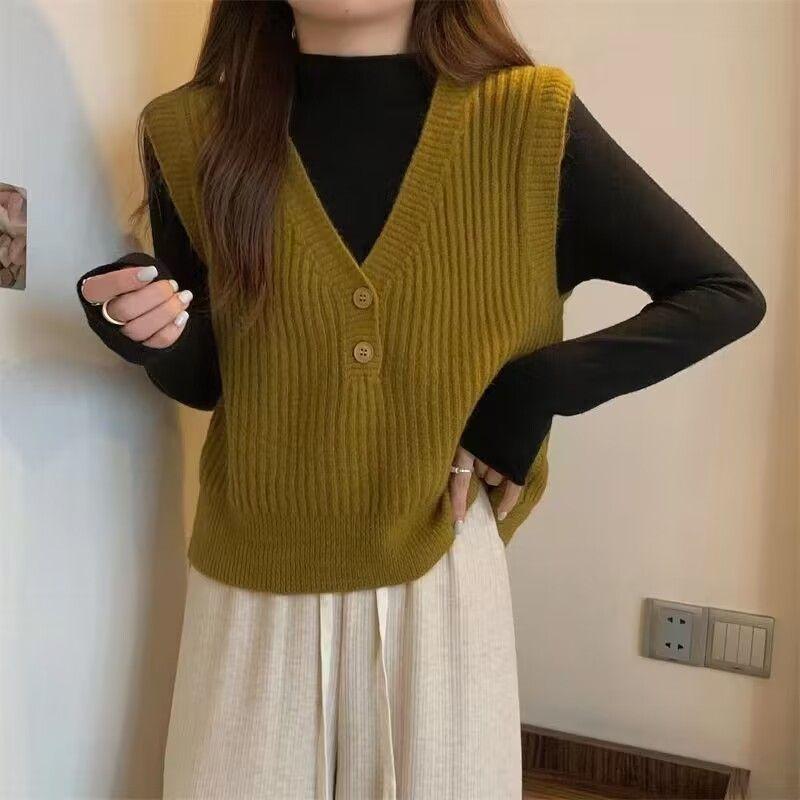 Women's Short Knitted Vest Autumn and Winter Sleeveless V-neck Sweater Retro