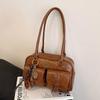 Trendy Cross-Border Large Capacity Retro Shoulder Bag: Autumn/Winter Textured Versatile Commuter Pillow Handbag