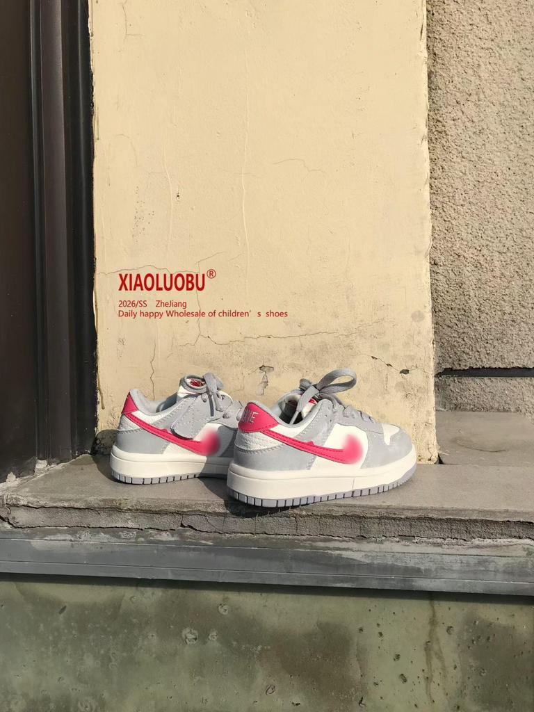 Trendige AJ Board Schuhe für Kinder - Frühjahr/Herbst Kollektion 2026 für Jungen & Mädchen: Bequeme, rutschfeste, lässige Sportschuhe im koreanischen Stil.