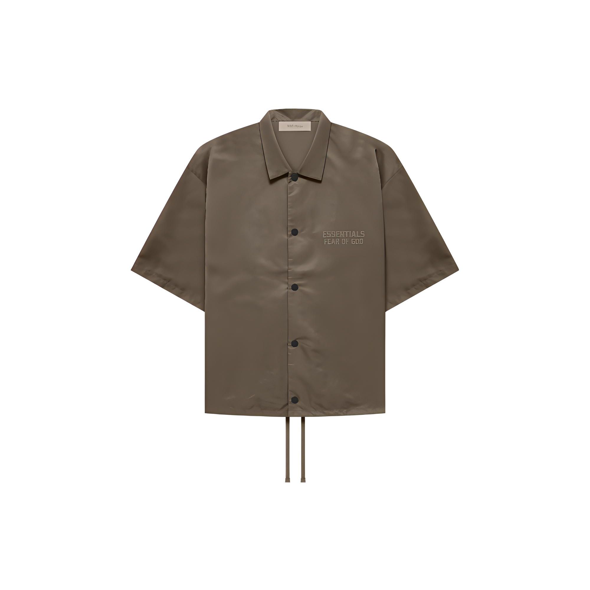 

Fear of God Essentials FW22 Нейлоновая рубашка с короткими рукавами Топы унисекс Древесно-коричневые FOG-FW22-746 S