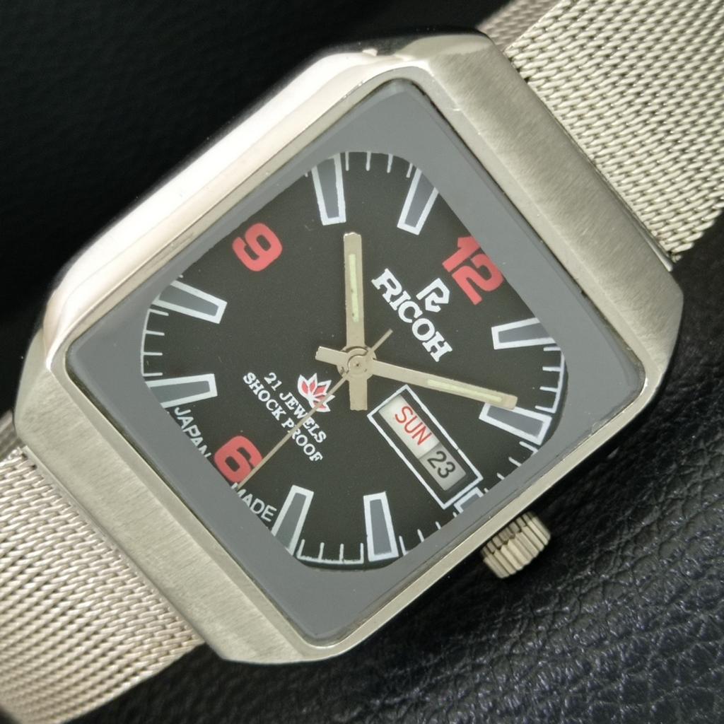 VINTAGE RICOH R31 AUTOMATIC JAPAN MENS BLACK COLOR DIAL WATCH A707948-1
