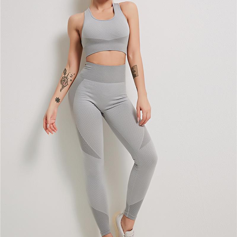 JYL Seamless Yoga Set Hip Lifting Three Piece Fitness Outfit