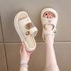 Slippers wear thick-soled adjustable Birkenstocks slippers with skirts and soft-soled beach sandals