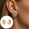 Schicke C-förmige Zirkonia-Ohrringe für Damen, modisches Messing-Design mit echter Goldplattierung.