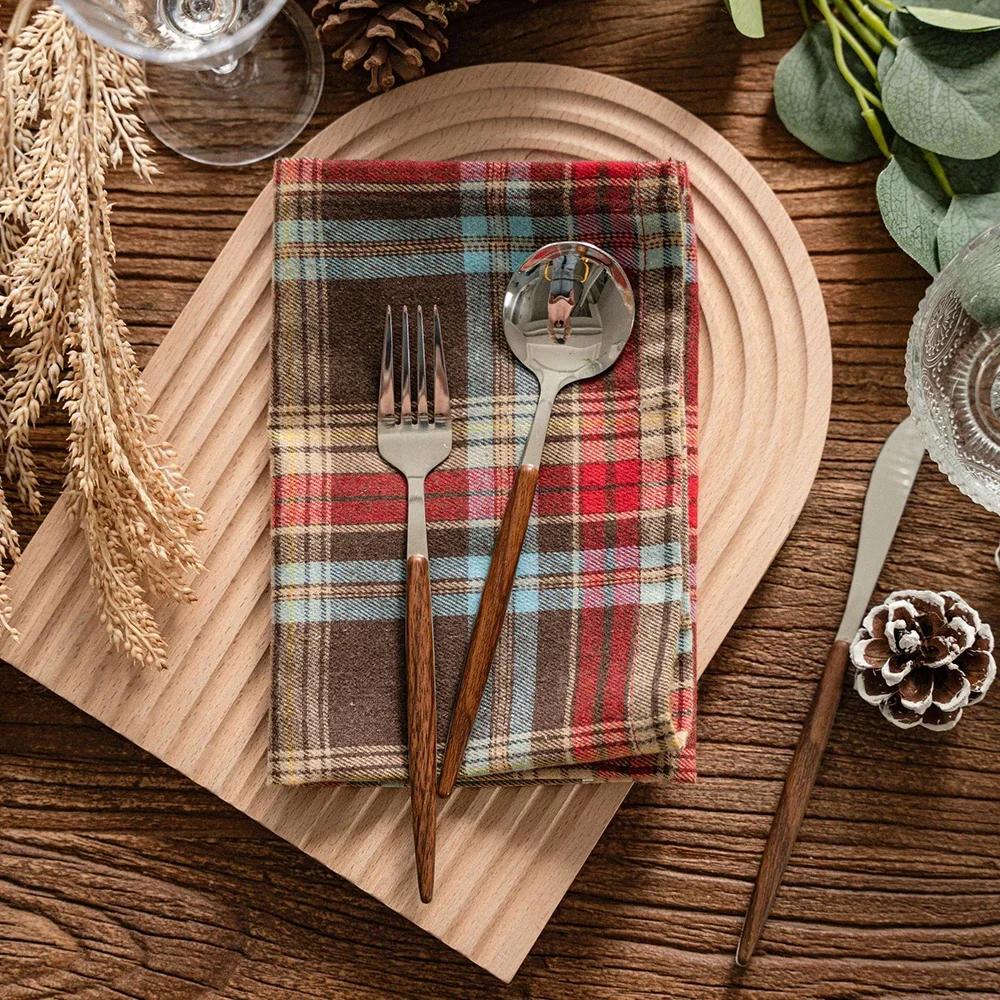 Set of 4 Christmas Napkins Plaid Red Black 15.7X15.7Inches Washable Reusable for Holiday Christmas Party Table Setting Decor
