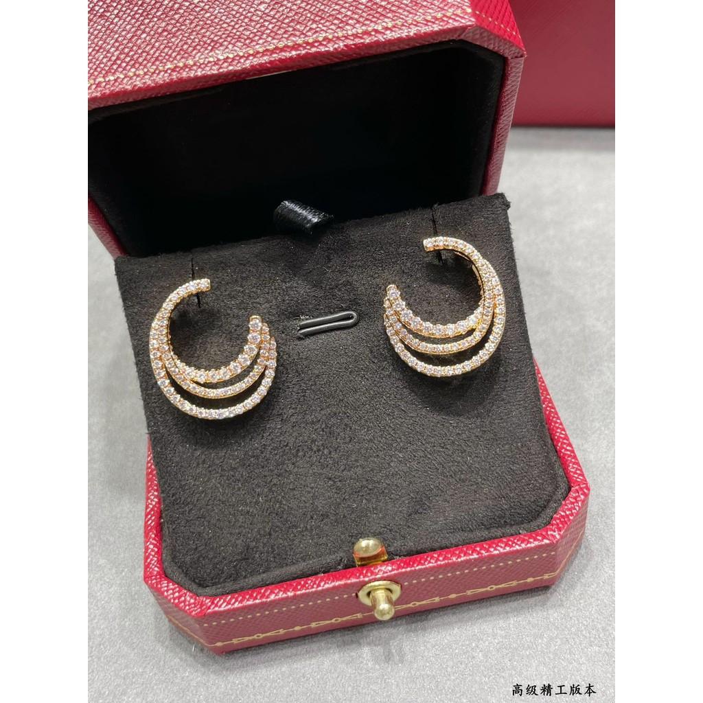 

популярные маленькие серьги для мужчин и женщин, которые можно носить, добавляющие элементы заклепок, модные и изысканные, высококачественное индивидуальное гальваническое покрытие 18-каратным золотом