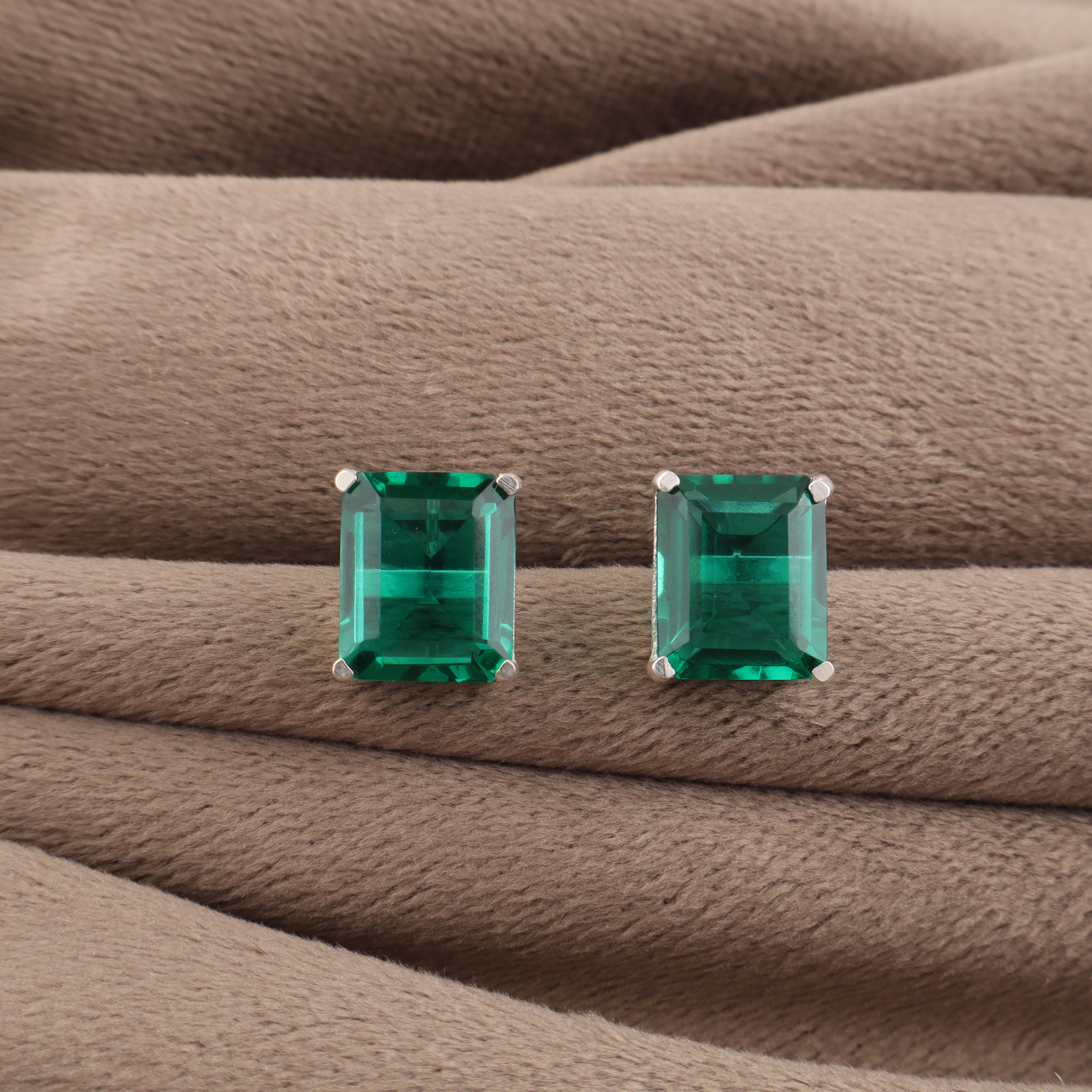 

Хромовый диопсид Драгоценный камень 925 Стерлинговое серебро Ювелирные изделия Ручной работы Женские серьги 0,4 Для подарка EE-179-3