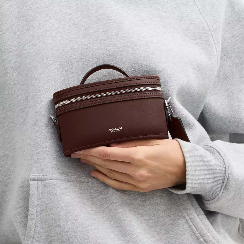 Coach Trail 15 Zipper Closure Glove Tanned Leather Mini Handbag Women handbag Maple CCY84-LHMPL